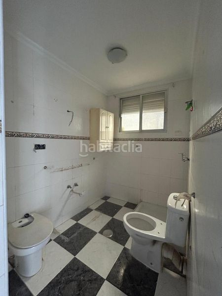 Foto 3f599c70-c290-40a1-b0a6-c428d4955009. Casa a Centro Utrera
