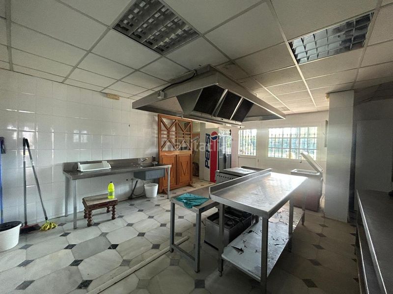 Foto 5edc8aa1-d89d-4124-8f21-f20cd4d3a8ff. Casa a La Hacienda - Nueva Andalucía Dos Hermanas