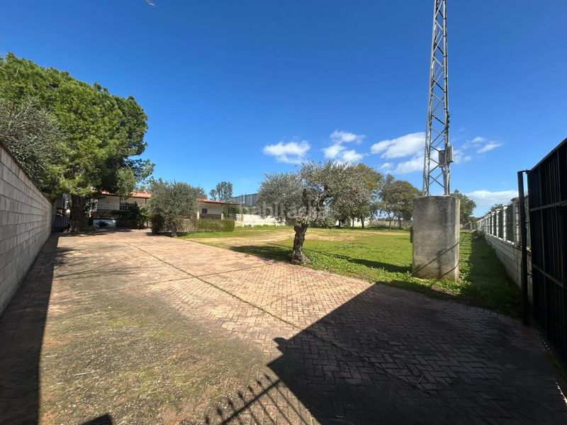 Foto 9ff1c6d0-45f7-41e4-a462-66902a3ef04a. Casa a La Hacienda - Nueva Andalucía Dos Hermanas