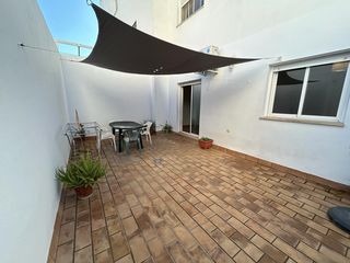 Planta baja en Centro - Doña Mercedes