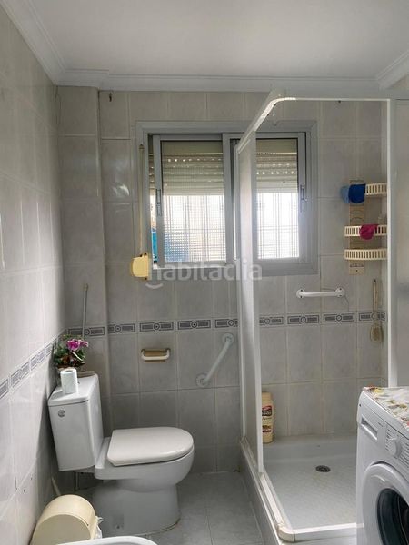Foto ce731e8a-8925-4240-b17e-00bcd03392e8. Casa amb aparcament a Centro - Doña Mercedes Dos Hermanas