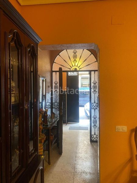 Foto cf88d7f5-5c49-438f-9659-752b44384864. Casa amb aparcament a Centro - Doña Mercedes Dos Hermanas