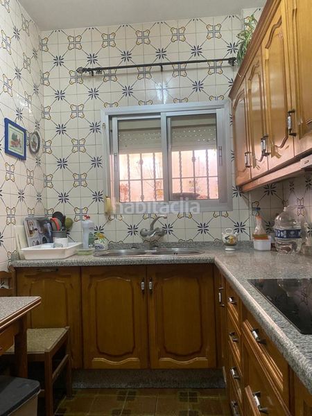 Foto feeb48d6-fa54-4550-97a1-72e53d5af7c0. Casa amb aparcament a Centro - Doña Mercedes Dos Hermanas