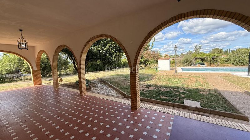 Foto dbd223f1-cafd-482b-9dcf-dd18de3dc0b6. Casa a Carmona