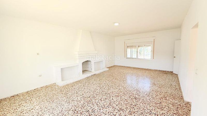 Foto f932aea0-0b8f-4514-afce-920a7adea310. Casa a Carmona