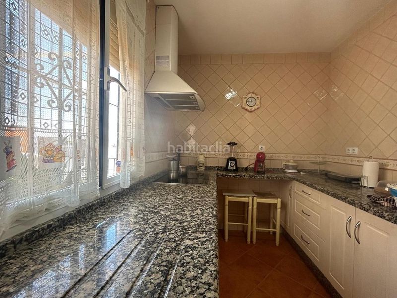 Foto 40f08383-6f7a-446d-8df1-57063e094934. Casa amb aparcament a Centro - Doña Mercedes Dos Hermanas
