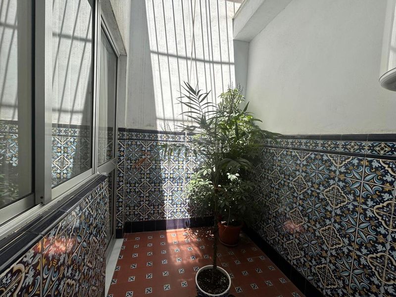 Foto 4c53c413-d7b9-4413-bfaa-d7d4b6a71e11. Casa amb aparcament a Centro - Doña Mercedes Dos Hermanas