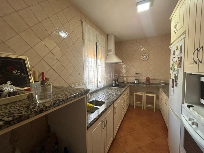 Foto a21ecce4-c81c-4cb5-a3f6-a0b8112e14fe. Casa amb aparcament a Centro - Doña Mercedes Dos Hermanas