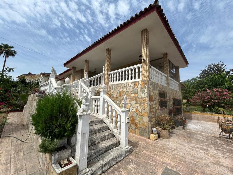 Foto 53935c0d-eb67-434b-b800-98847f5af9c5. Casa amb aparcament piscina a cerros de Montequinto Montequinto