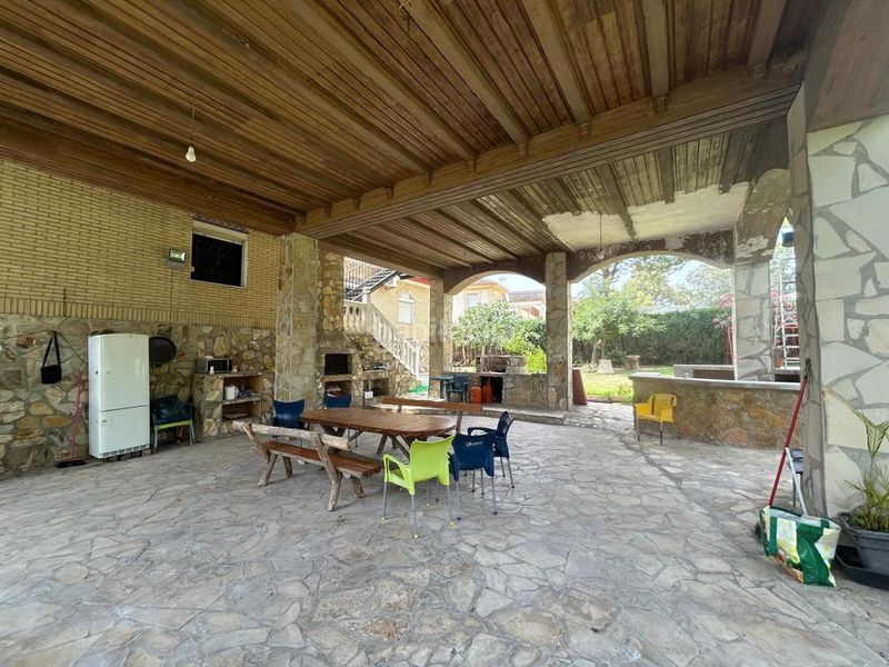 Foto b7d7aab1-89c6-467a-9695-c320da48bc85. Casa amb aparcament piscina a cerros de Montequinto Montequinto