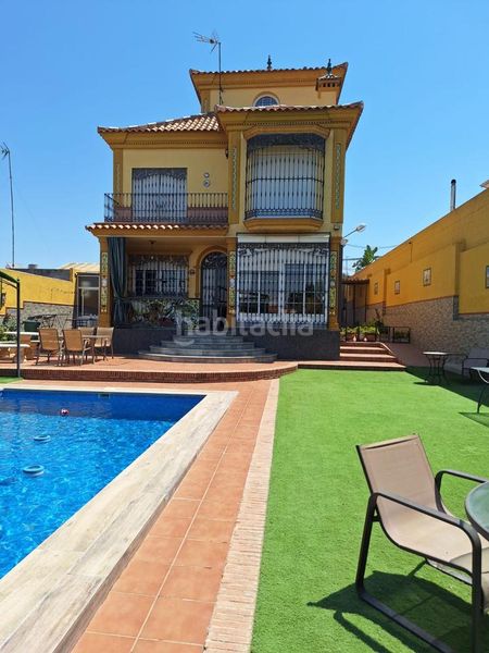 Foto bd345147-cd2a-46c8-ac87-c40487c99790. Haus mit pool in Nueva Alcalá Alcalá de Guadaira