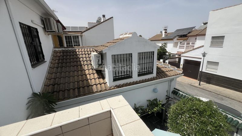 Foto 6543913a-1848-4d91-835a-a3cd750e8632. Casa amb aparcament piscina a Avenida de Europa Montequinto