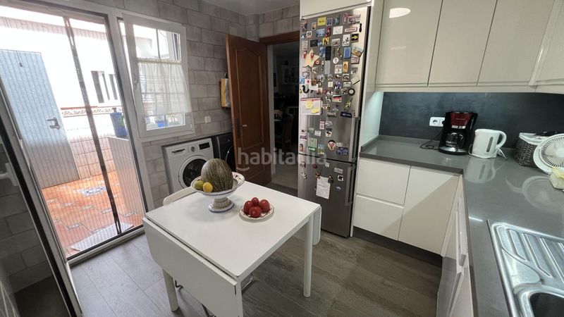 Foto c5c0db0b-b39c-46f2-8431-6d248e815dc1. Casa amb aparcament piscina a Avenida de Europa Montequinto