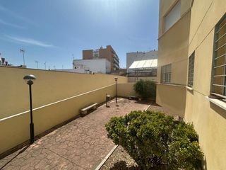 Piano terra in El Arenal - La Pólvora