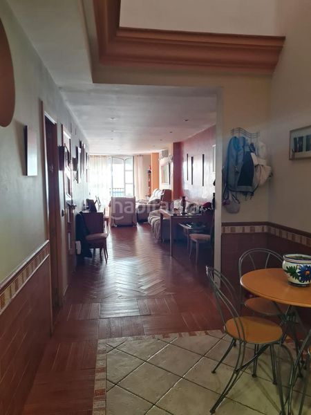 Foto b4e8359a-a4a9-4f24-9d5e-09b7541a095b. Casa a Centro - Doña Mercedes Dos Hermanas