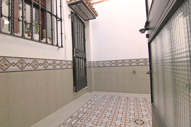 Foto 09dedaa7-17ce-44cf-b61e-7f7900a22e05. Casa in calle rafael beca 25 in Nueva Alcalá Alcalá de Guadaira