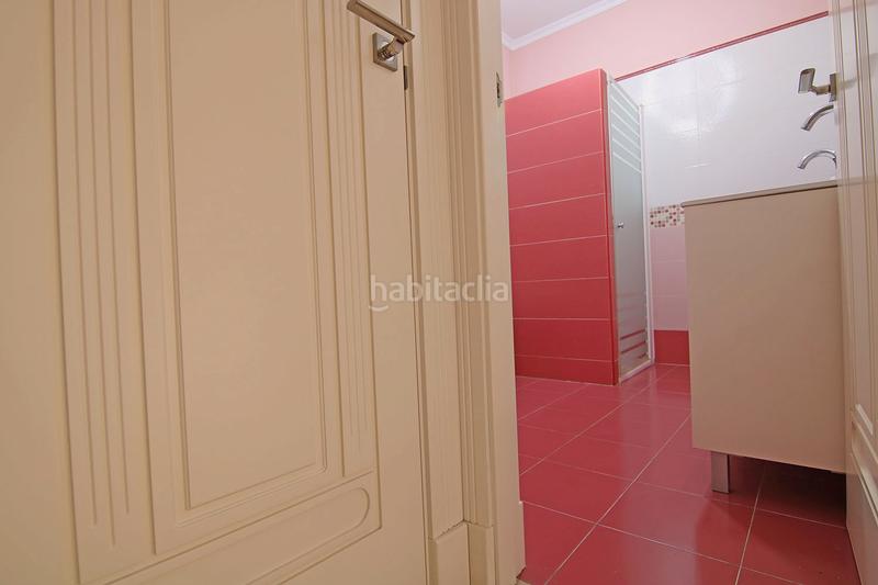 Foto 1752a371-2d57-49c2-b6ad-66f7f372613e. Casa in calle rafael beca 25 in Nueva Alcalá Alcalá de Guadaira