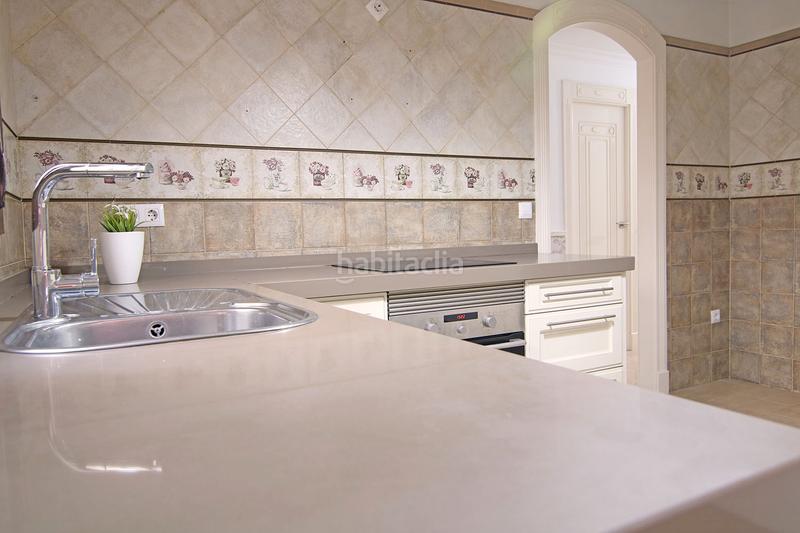 Foto 76e0565a-341d-490b-9d2e-f1b1110b9804. Casa in calle rafael beca 25 in Nueva Alcalá Alcalá de Guadaira