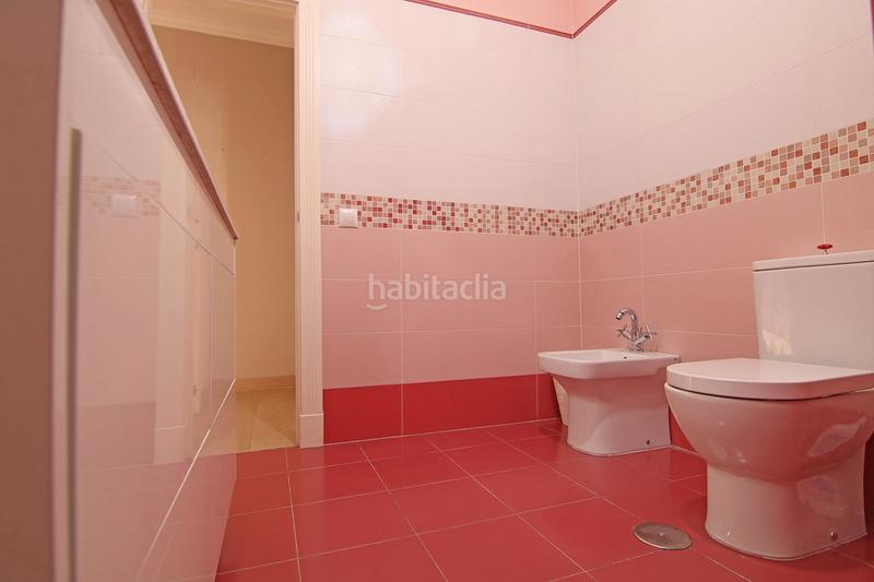 Foto 82f5cbda-d8f5-44e6-a517-617e21713a20. Casa in calle rafael beca 25 in Nueva Alcalá Alcalá de Guadaira