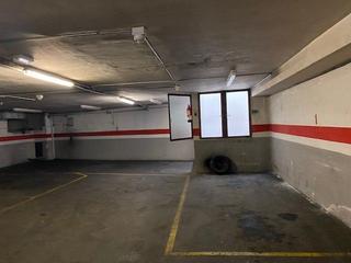 Lloguer Aparcament cotxe  N/a