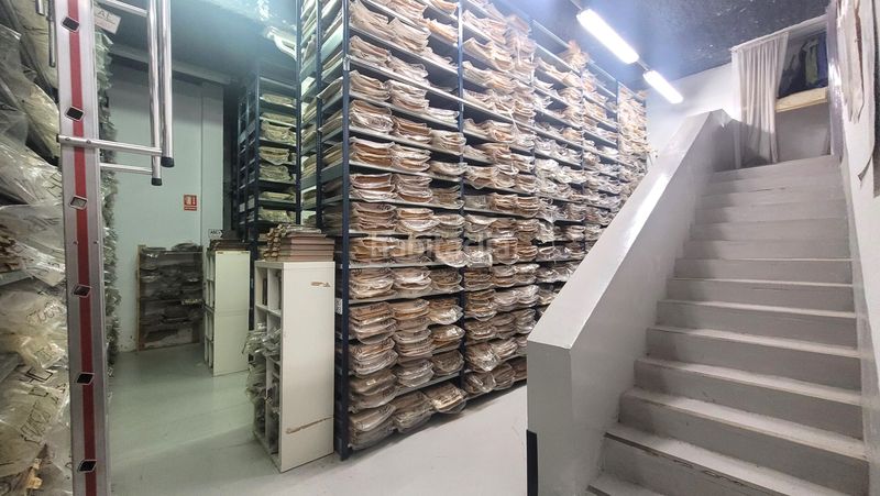 Foto 6cdb0341-a2c3-48d3-a11c-617f4c6bd4e7. Local comercial a Raval Barcelona