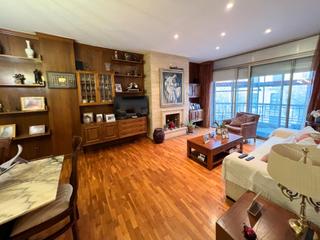 Etagenwohnung  Carrer de provena. Piso en venta en la calle provena, 197