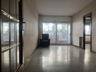 Etagenwohnung  Carrer de la indstria. Piso en venta en la calle industria