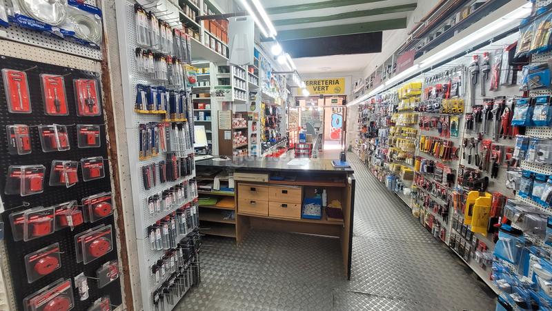 Foto da907109-3e60-4975-8ab4-245673a14ae4. Alquiler local comercial local en alquiler en la calle joaquin costa en Barcelona