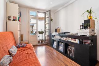 Etagenwohnung  Carrer de les carretes. Piso en venta en la calle de les carretes