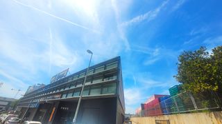 Office space  Carrer de suïssa. Edificio de oficinas en venta en calle de suïssa, badalona