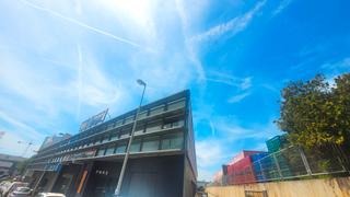 Büro  Carrer de suïssa. Oficina en venta en calle de suïssa, badalona