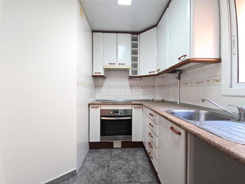 Foto 515671f0-9878-4a7e-8ea0-eda27b5fd78e. Etagenwohnung in Barceloneta Barcelona