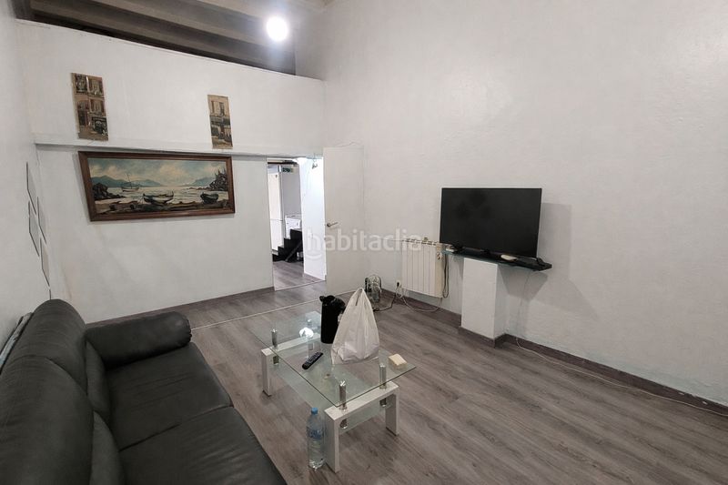 Foto 2388d121-9823-40a1-bb79-315fd82abba3. Local comercial a Raval Barcelona