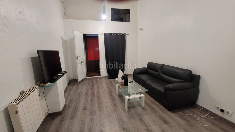 Foto 69bffedd-b438-4c57-a9a2-d375c69aed4c. Local comercial a Raval Barcelona