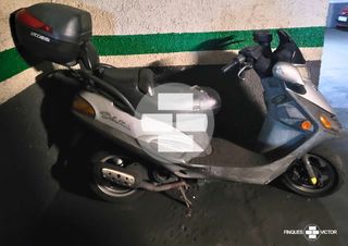 Aparcament de moto a Carrer de Torres i Amat