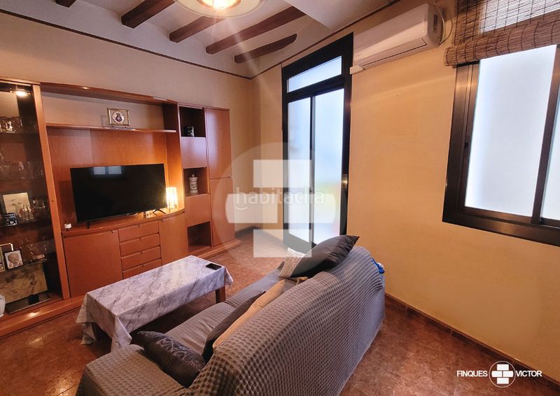 Foto 728d1e29-4cb4-49f3-8b0f-bd96d70b52dc. Pis amb calefacció a Raval Barcelona