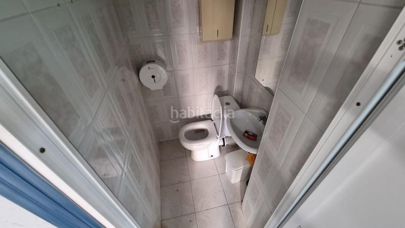 Foto b036121f-59df-4a60-9bc2-d40c932ef2ed. Locale commerciale in Triana Este Sevilla