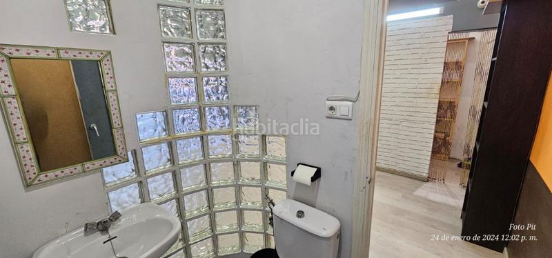 Foto f098ed9c-e250-497c-82bc-48dff1fabf1f. Alquiler local comercial  a la calle en alquiler en arroyo venecia. en Sevilla