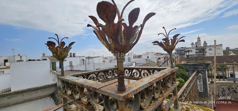 Foto 4dfaee7f-acdc-4889-aea3-8271c502fb55. Casa  en venta en centro, 5 dormitorios. en Lora del Río