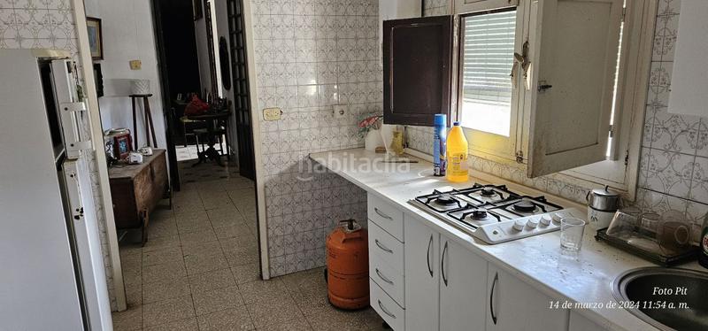 Foto 9e448990-e8fe-47c1-9962-1a0fba1b445d. Casa  en venta en centro, 5 dormitorios. en Lora del Río