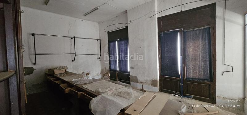 Foto a545c72b-8b04-4a1b-b63e-a84c35158e23. Casa  en venta en centro, 5 dormitorios. en Lora del Río