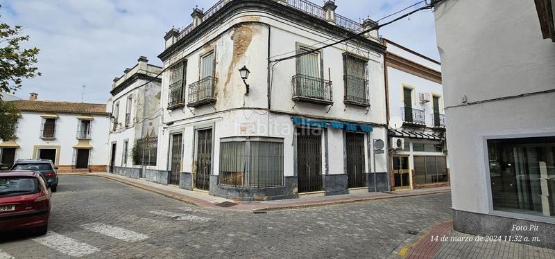 Foto ce5b584e-c83f-4af3-b8fd-bca89ba422a7. Casa  en venta en centro, 5 dormitorios. en Lora del Río