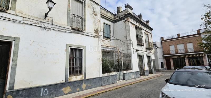 Foto d899baf1-1ff4-4c68-85ce-178f93bdebdc. Casa  en venta en centro, 5 dormitorios. en Lora del Río