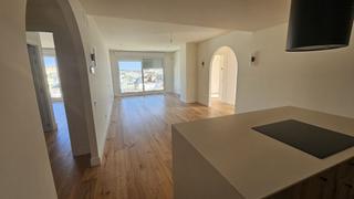 Rent Flat  San pablo. Piso en alquiler en centro  magdalena, 3 dormitorios.