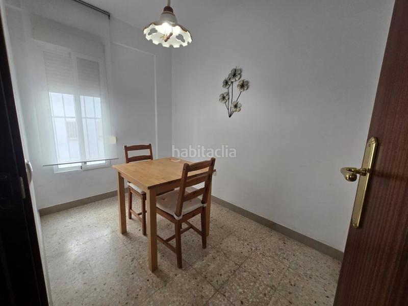 Foto 17929167-ddd2-48f8-9f8e-025358406af0. Rent flat with heating in San Carlos - San José Sevilla