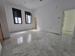 Location Appartement  Maria auxiliadora. Piso en alquiler en centro  puerta osario, 1 dormitorio.