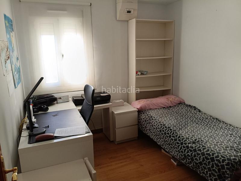 Foto f1cf45a6-6d15-4f72-a59d-d3d799cdb215. Flat in Juan XXIII - Rochelambert Sevilla