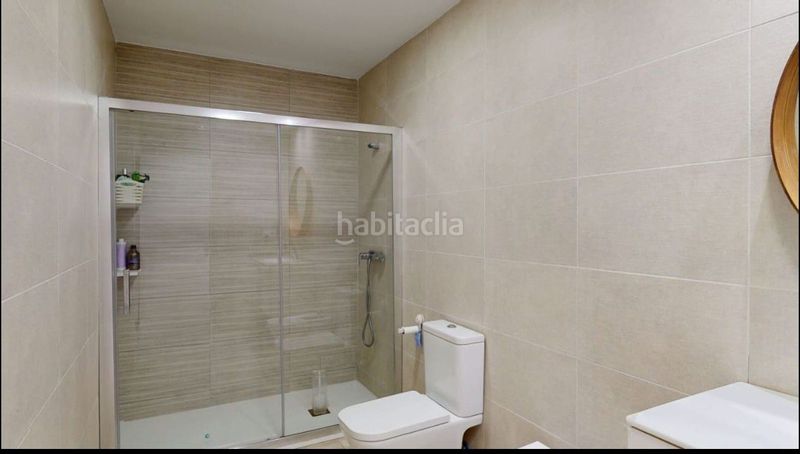 Foto e08726b3-c621-4f9a-9e57-cb30d74ea556. Pis a San Carlos - San José Sevilla