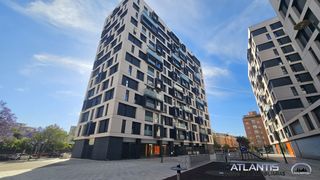 Appartamento  Carmona. Piso en venta en miraflores  ctra.carmona, 3 dormitorios.