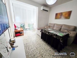Pis  Brenes. Piso en venta en macarena  bego�a, 3 dormitorios.